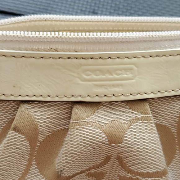 Pouch bag - Picture 3 of 4